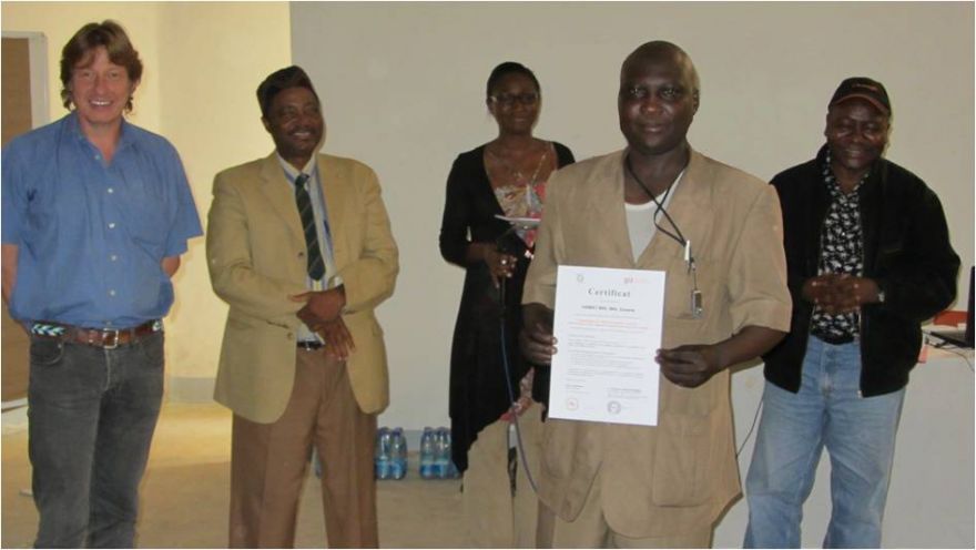 docs/bangui032008/Assistante-COM/GIZ-RIFFEAC-Photo-Atelier -Garoua2.jpg